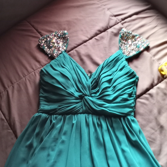 City Triangles Dress - Picture 10 of 11